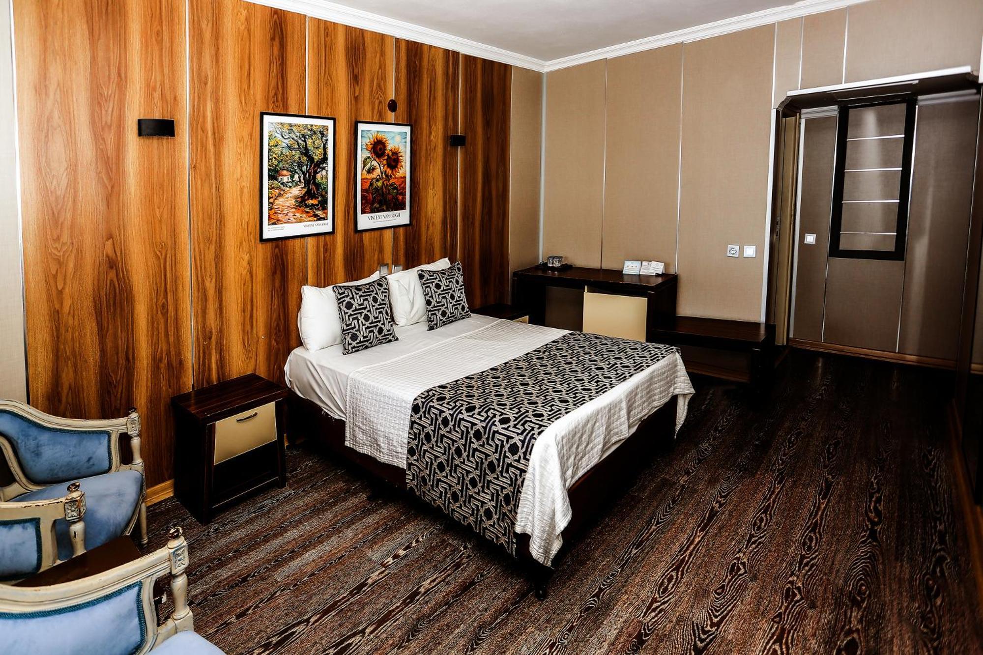 Double Room Balcony Sea View